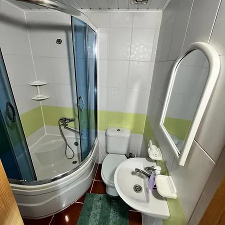 приват-котедж зарінок Konukevi