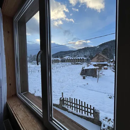 приват-котедж зарінок * Mykulychyn