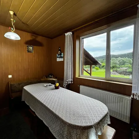 Konukevi приват-котедж зарінок *