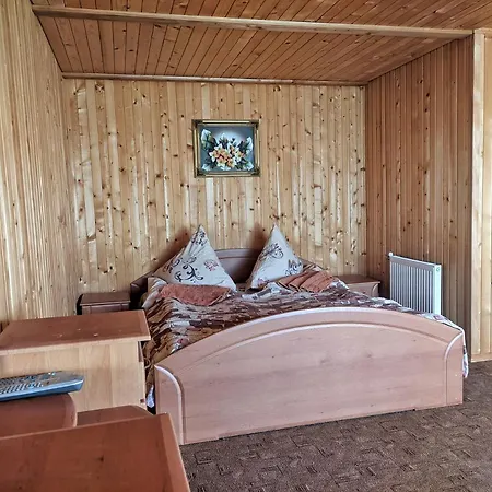 приват-котедж зарінок Mykulychyn