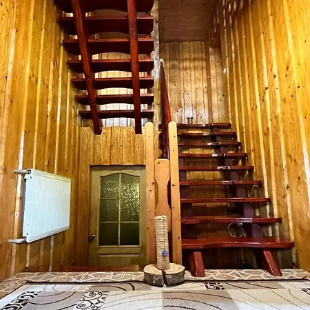 приват-котедж зарінок Pensión *