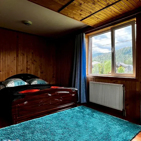 приват-котедж зарінок * Mykulychyn